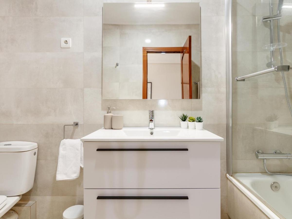 Amplio Y Recien Reformado En Indautxu Apartamento Bilbau Exterior foto
