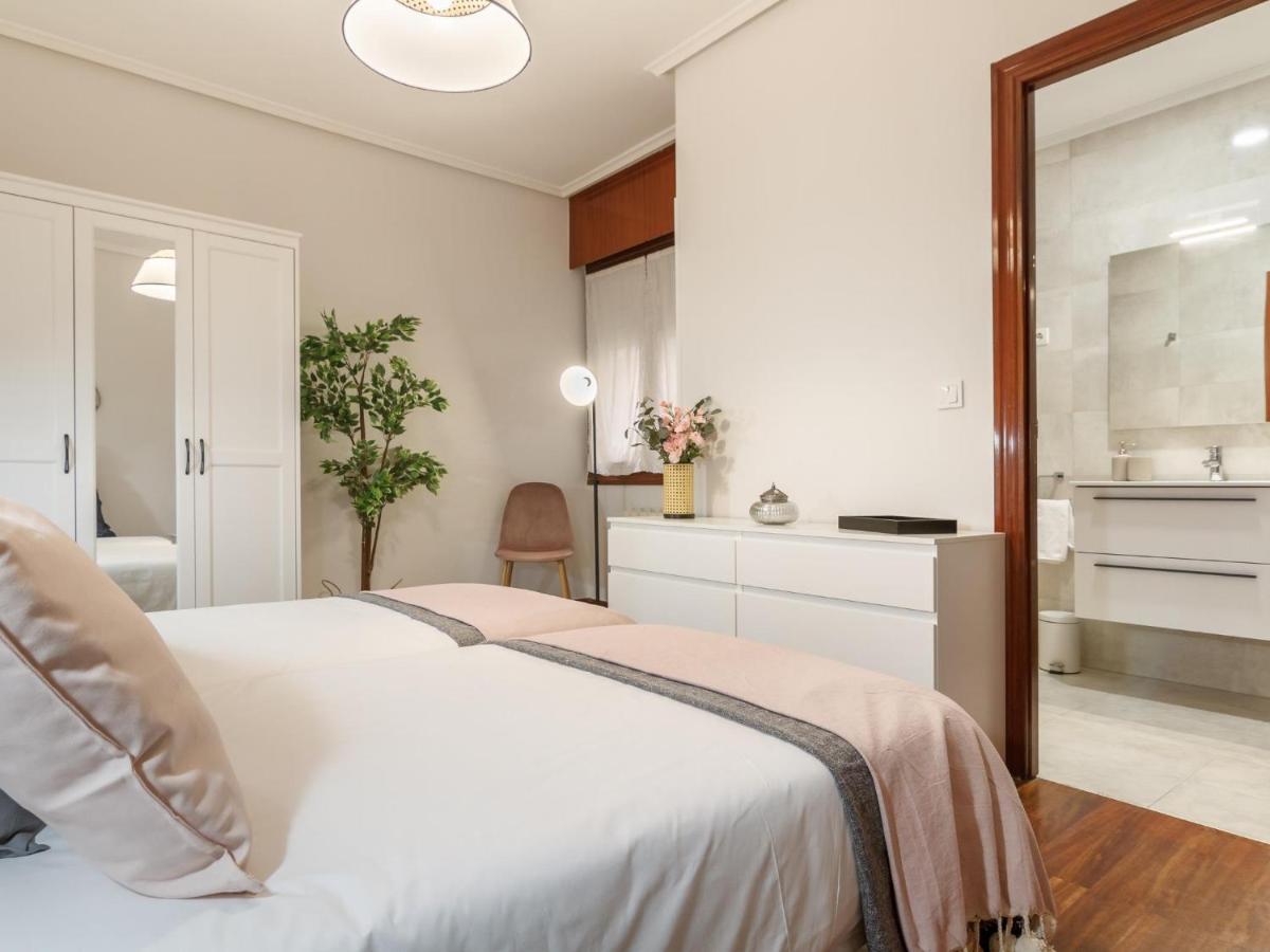 Amplio Y Recien Reformado En Indautxu Apartamento Bilbau Exterior foto